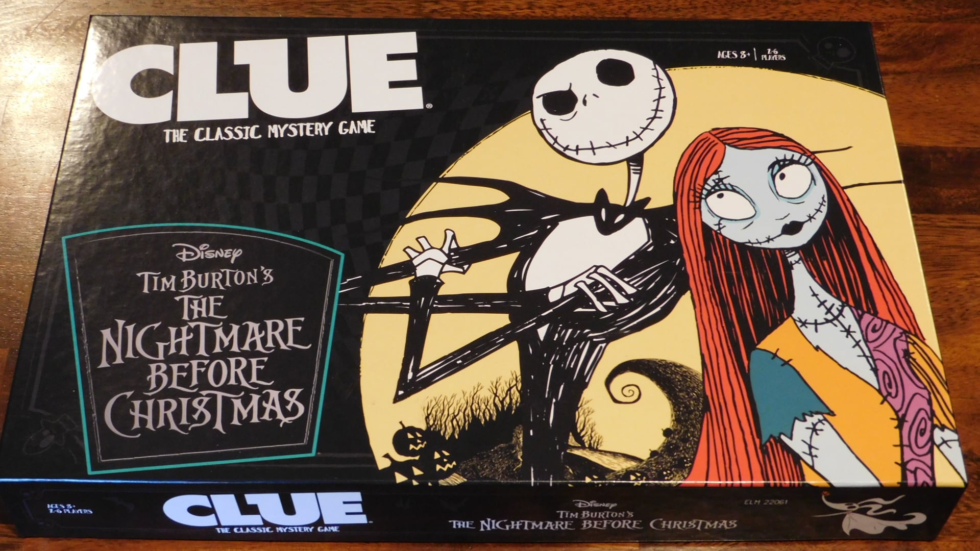 A picture of the box cover for Clue: Tim Burton's The Nightmare Before Christmas.